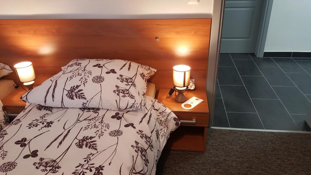 Park Rooms Dugo Selo 外观 照片
